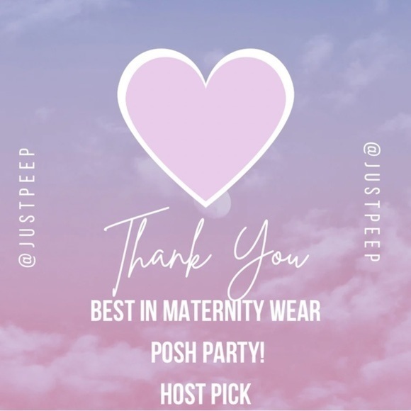 🏆 HPStylish Maternity Combo: Baby Footprints & "Free Kisses" Tee - Size Small** - Picture 4 of 4